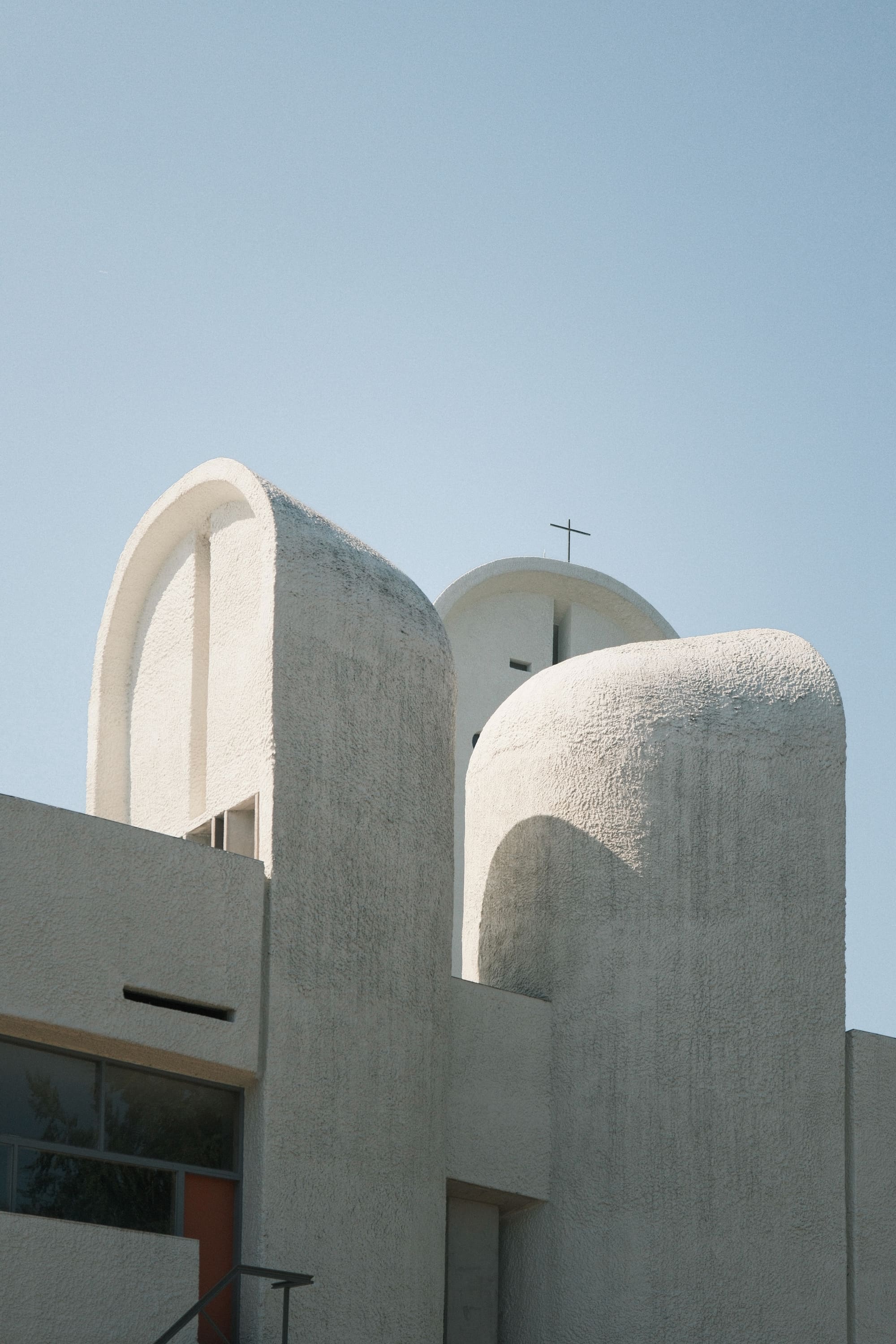 Architecture photography — Notre-Dame du Haut, by Laura Radics